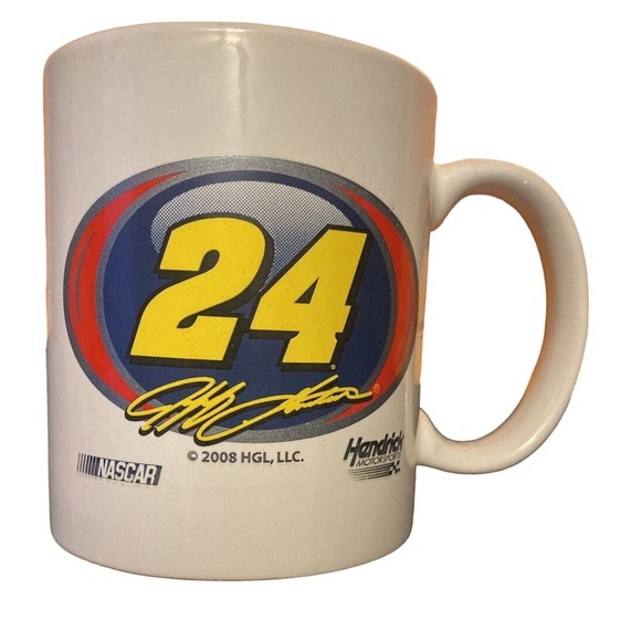 NASCAR Jeff Gordon 2008 #24 coffee mug Collectible NASCAR Sticker on bottom - Picture 1 of 7